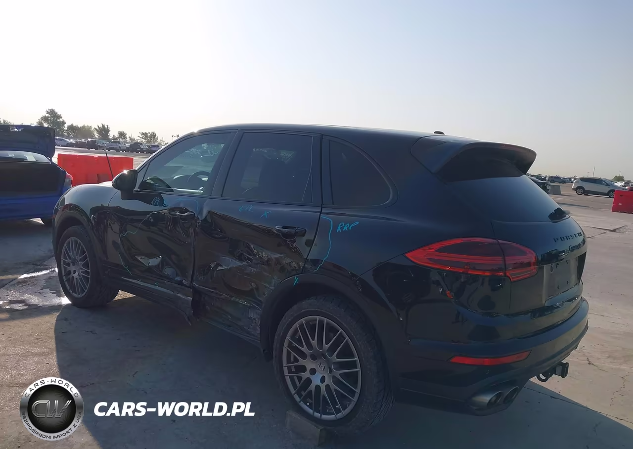 2015 Porsche Cayenne S VIN:WP1AB2A21FLA56772 - 3