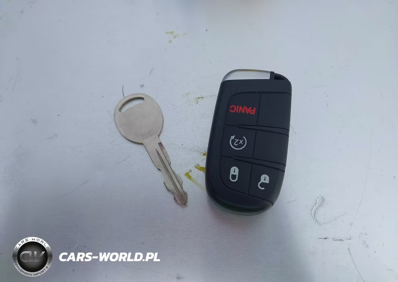 2020 Dodge Journey Crossroad VIN:3C4PDCGB7LT267834 - 11