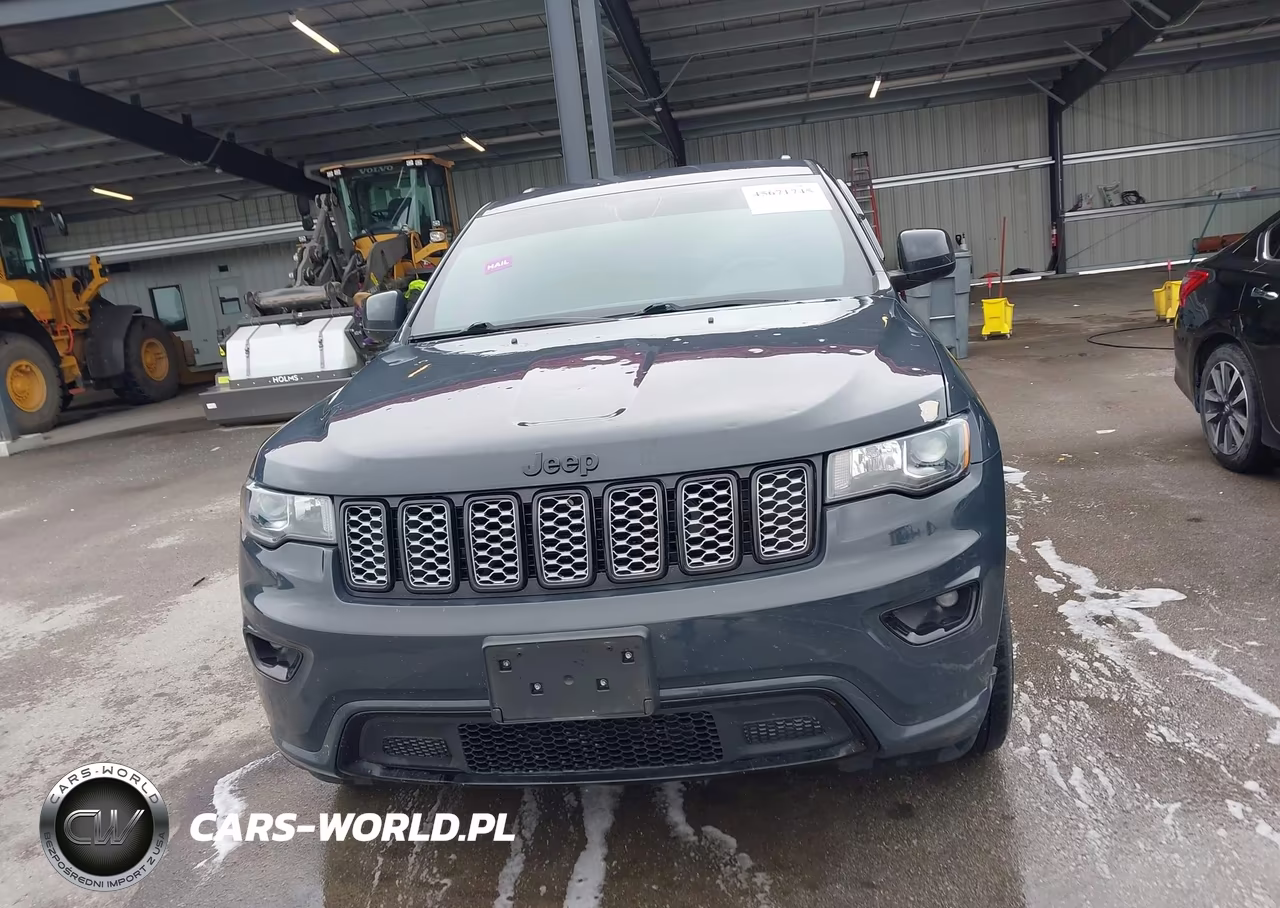 2017 Jeep Grand Cherokee Altitude VIN:1C4RJFAG7HC753893 - 12