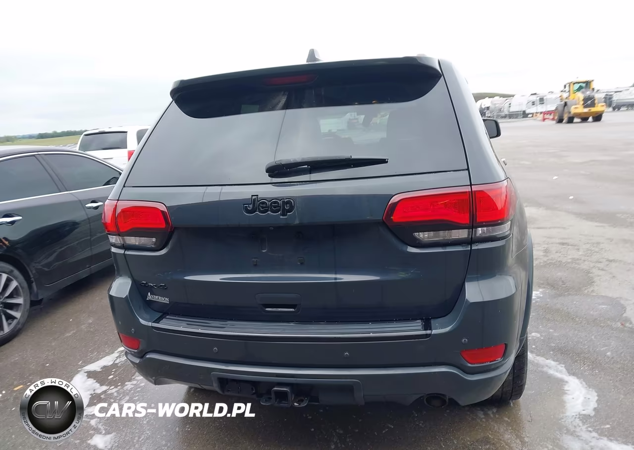 2017 Jeep Grand Cherokee Altitude VIN:1C4RJFAG7HC753893 - 16