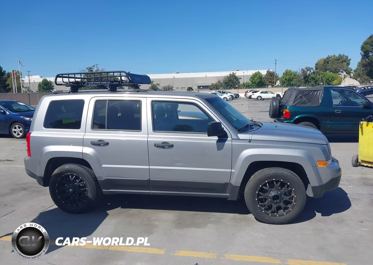 2017 Jeep Patriot Sport VIN:1C4NJPBA2HD209973 - 13