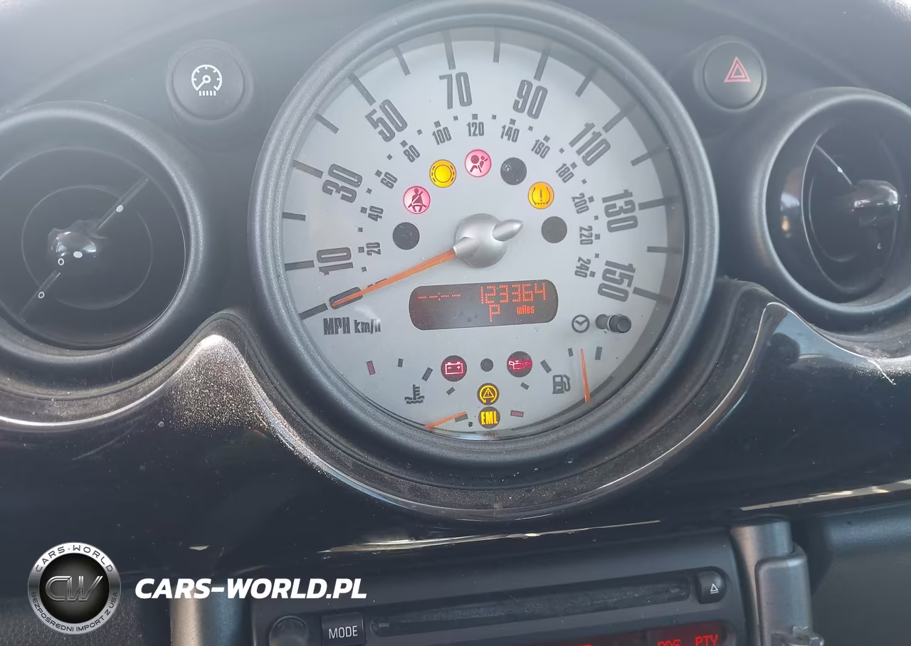 2006 Mini Cooper S VIN:WMWRE33566TJ39331 - 7