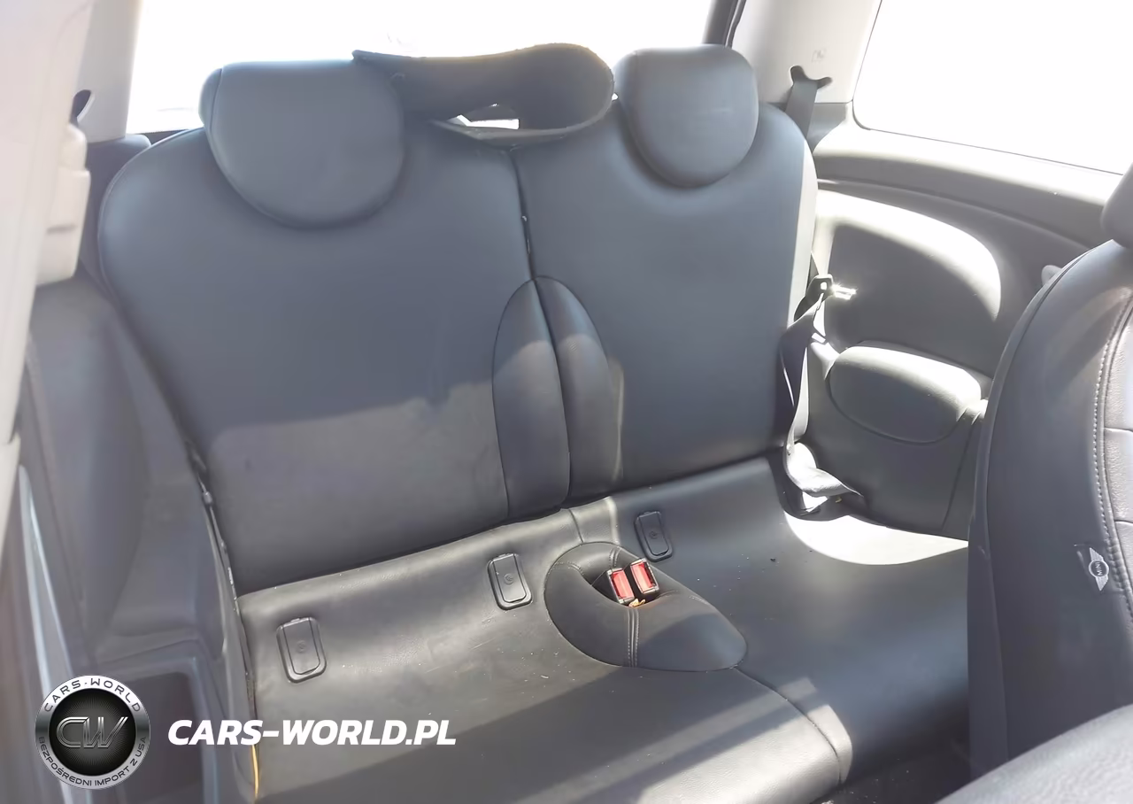 2006 Mini Cooper S VIN:WMWRE33566TJ39331 - 8