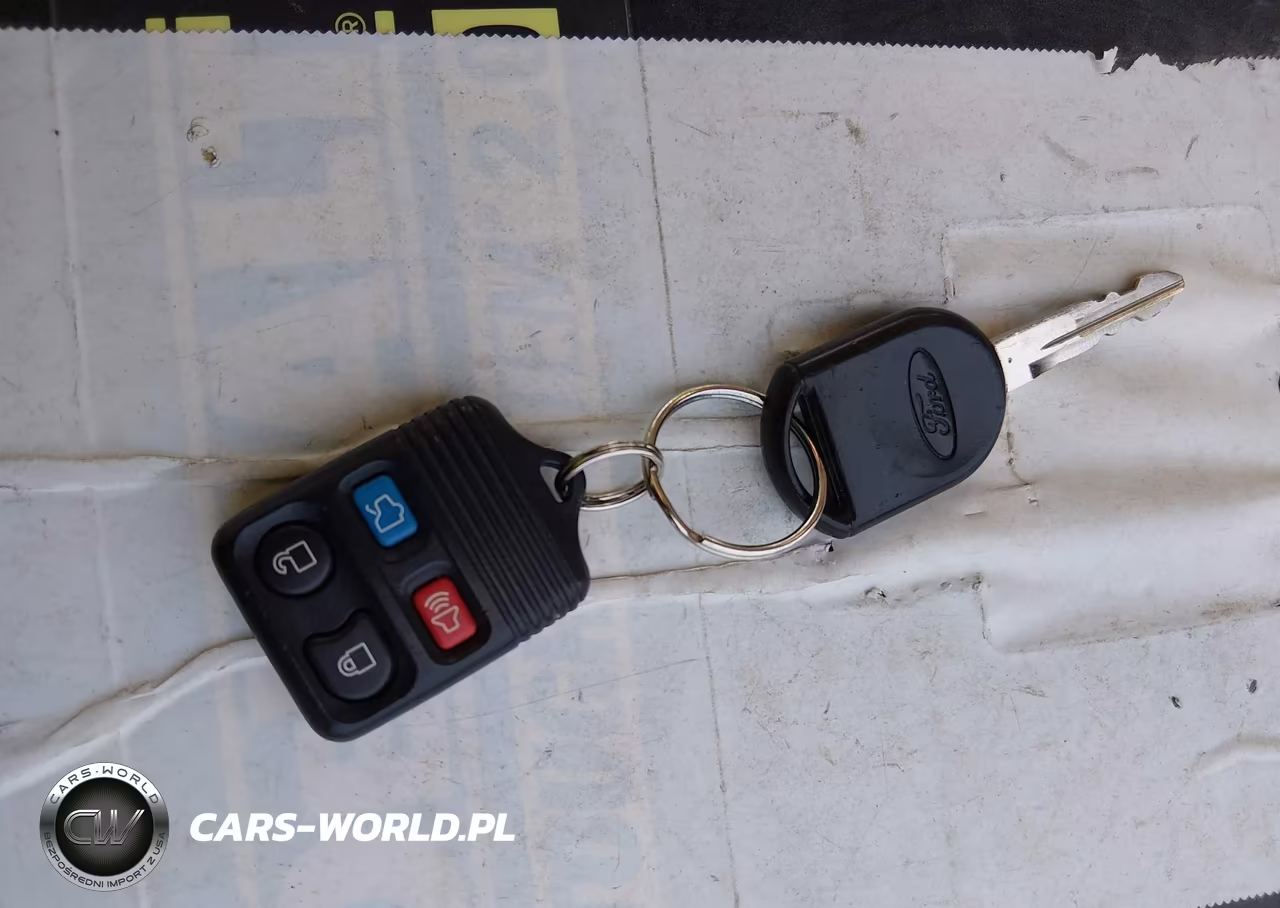 2009 Ford Focus Sel VIN:1FAHP37N19W168408 - 11