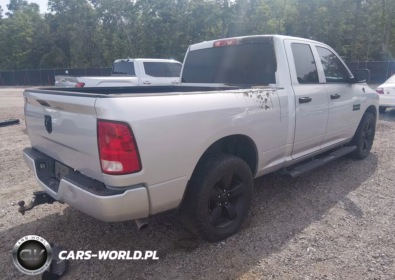 2018 Ram 1500 Express 4X2 6'4 Box VIN:1C6RR6FG2JS337285 - 4
