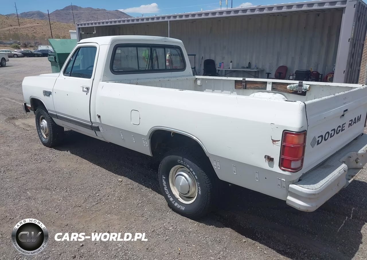 1984 Dodge W-Series W150 VIN:1B7HW14W0ES207117 - 3