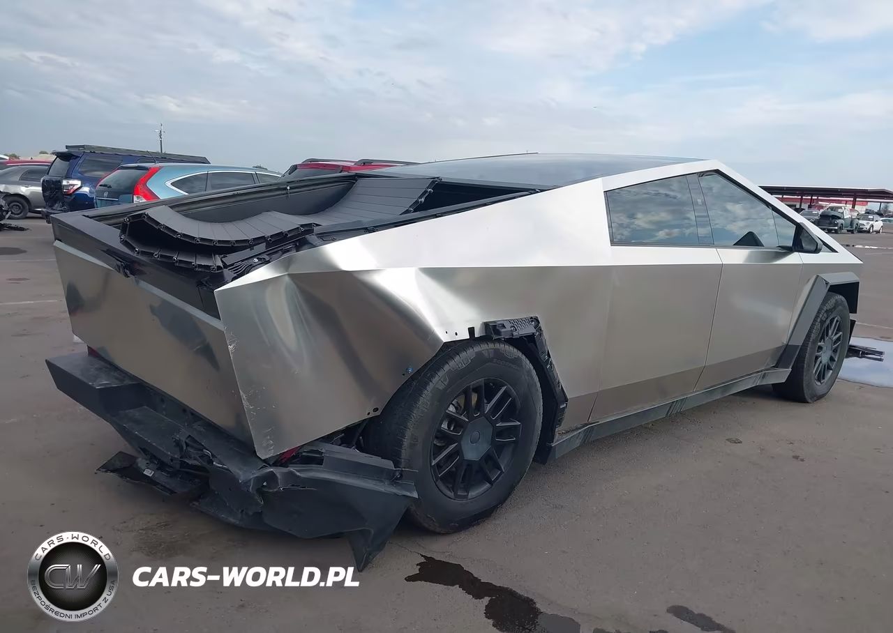 2025 Tesla Cybertruck All-Wheel Drive VIN:7G2CEHED5SA073419 - 4