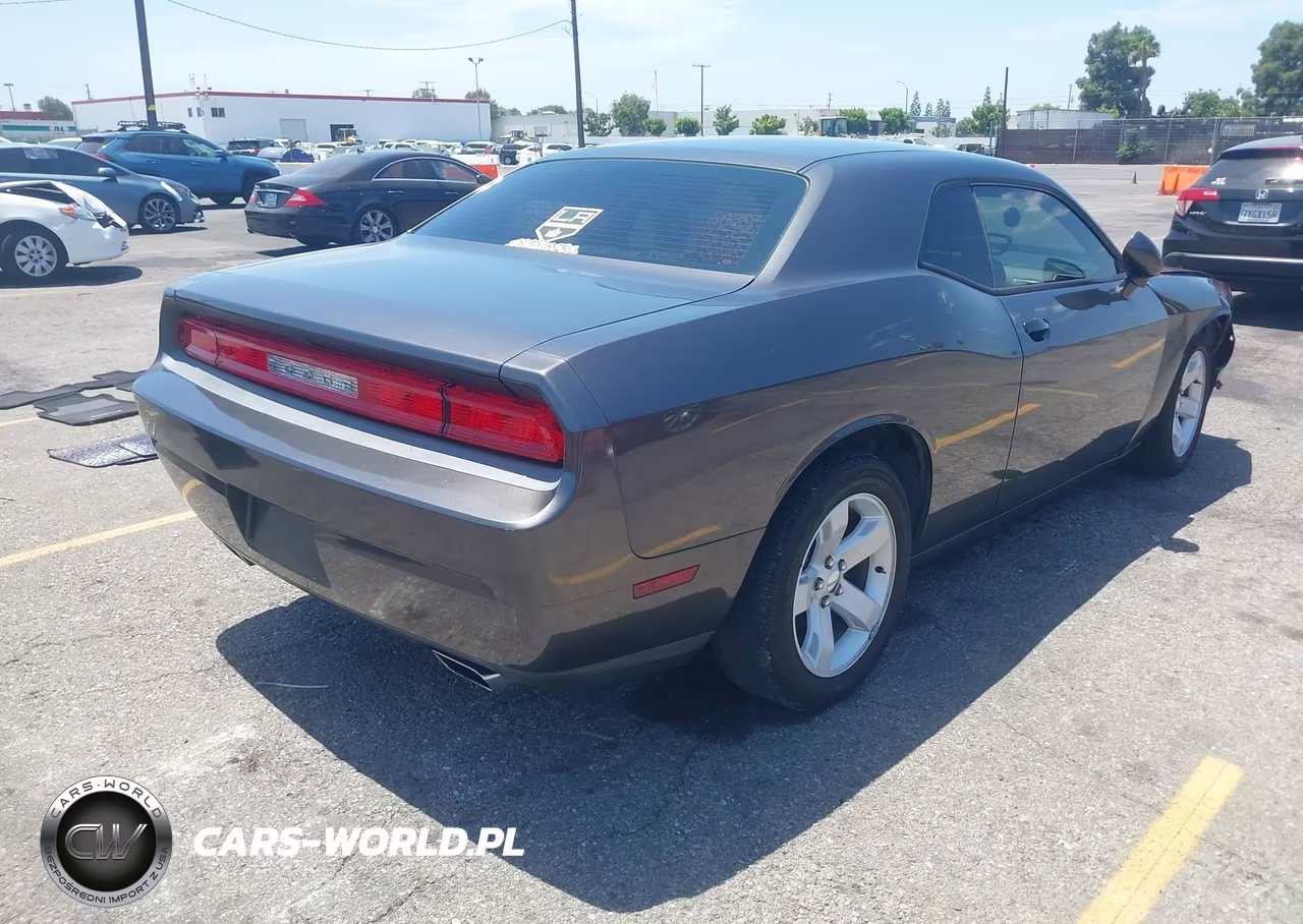 2014 Dodge Challenger Sxt VIN:2C3CDYAG7EH208394 - 4