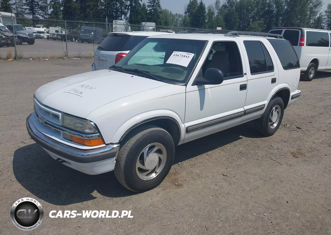 1998 Chevrolet Blazer Lt VIN:1GNDT13W6WK114104 - 2
