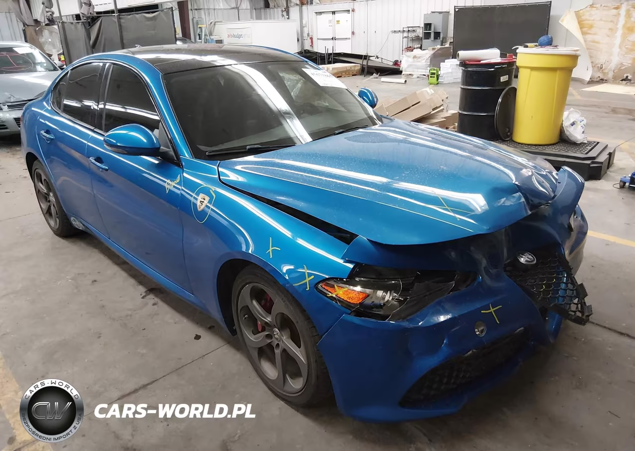 2019 Alfa Romeo Giulia Sport Rwd
