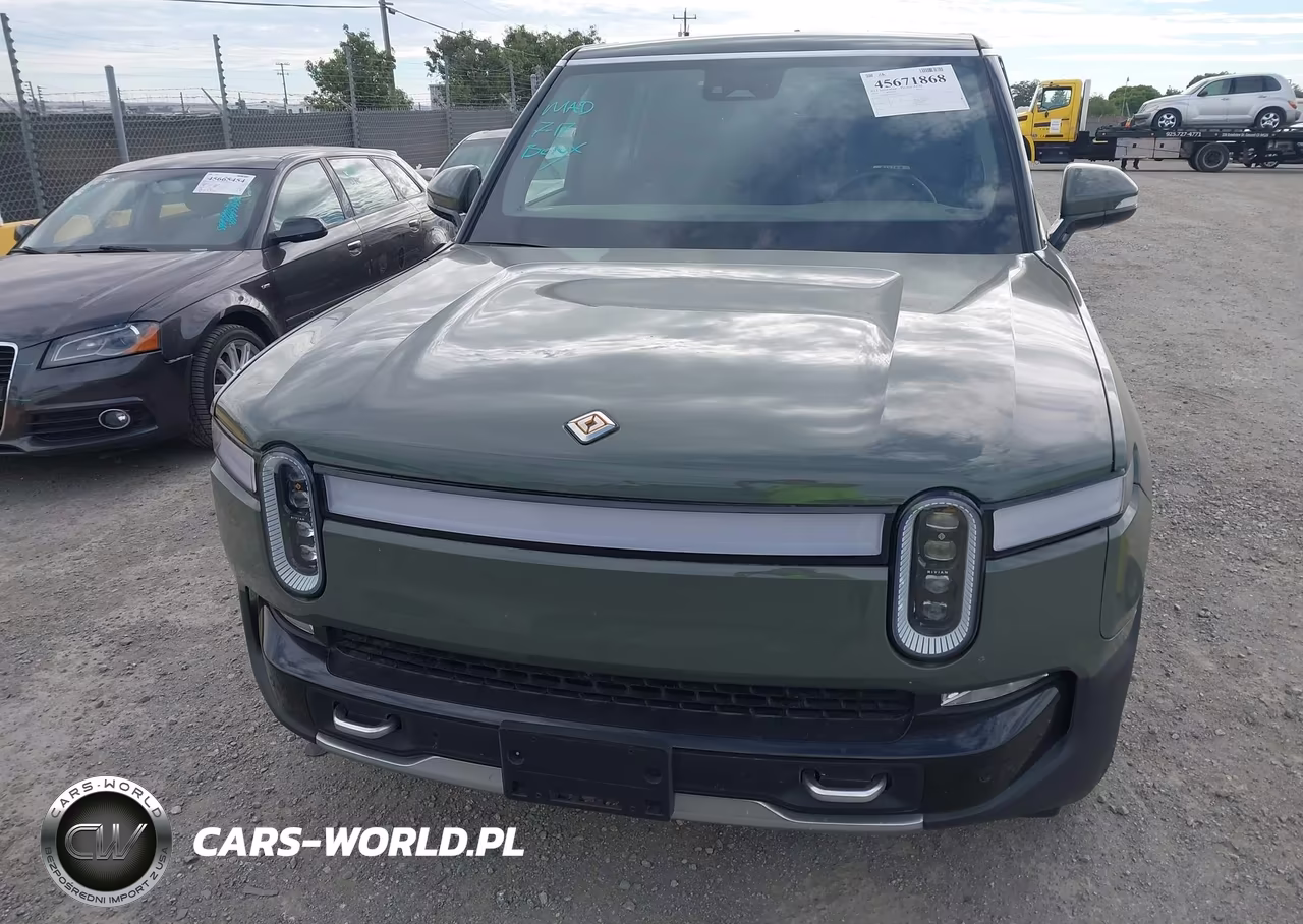 2023 Rivian R1S Launch Edition VIN:7PDSGABL6PN000530 - 12