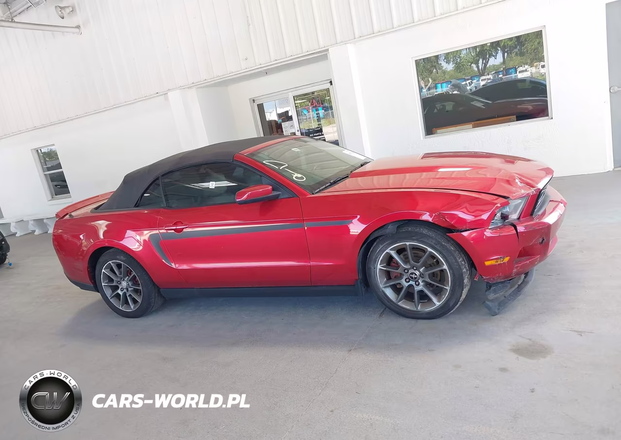 2011 Ford Mustang V6 Premium VIN:1ZVBP8EM7B5151256 - 13