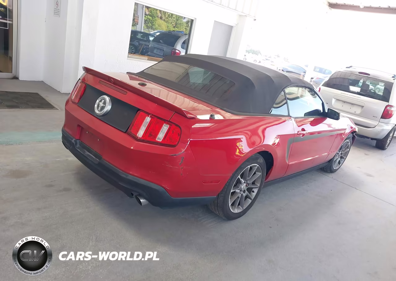 2011 Ford Mustang V6 Premium VIN:1ZVBP8EM7B5151256 - 4