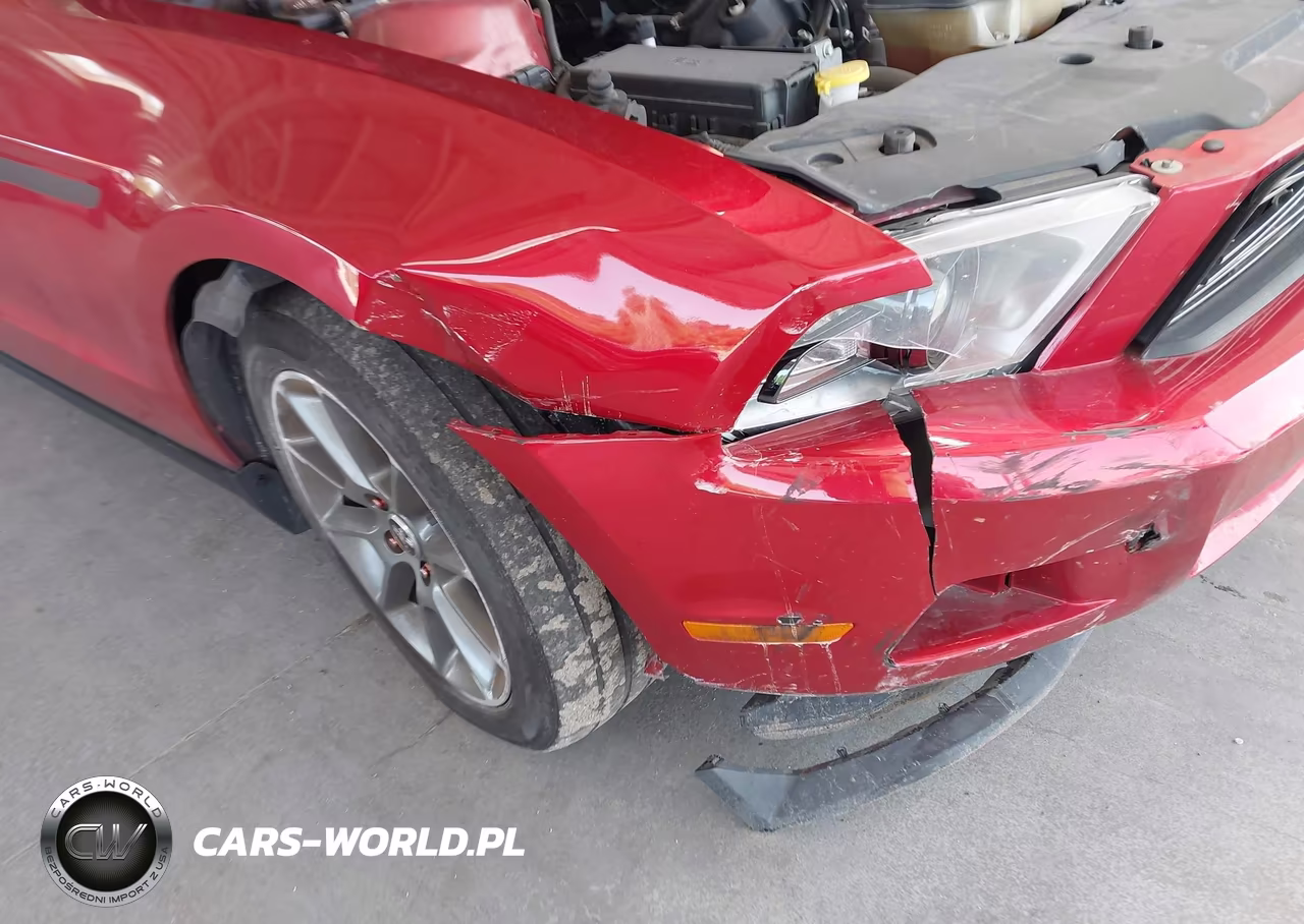2011 Ford Mustang V6 Premium VIN:1ZVBP8EM7B5151256 - 6