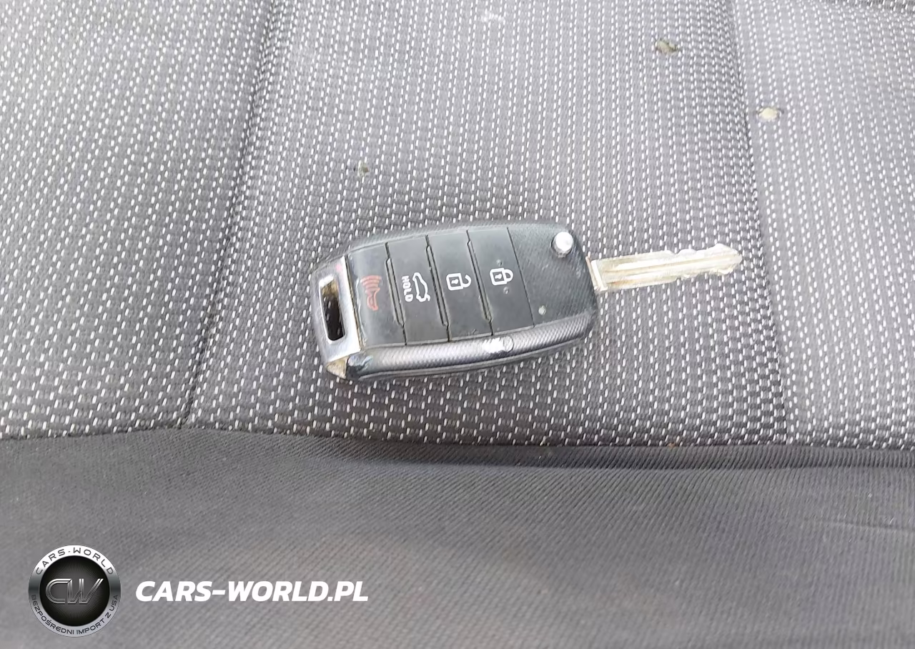 2017 Kia Forte Lx VIN:3KPFK4A70HE086131 - 11