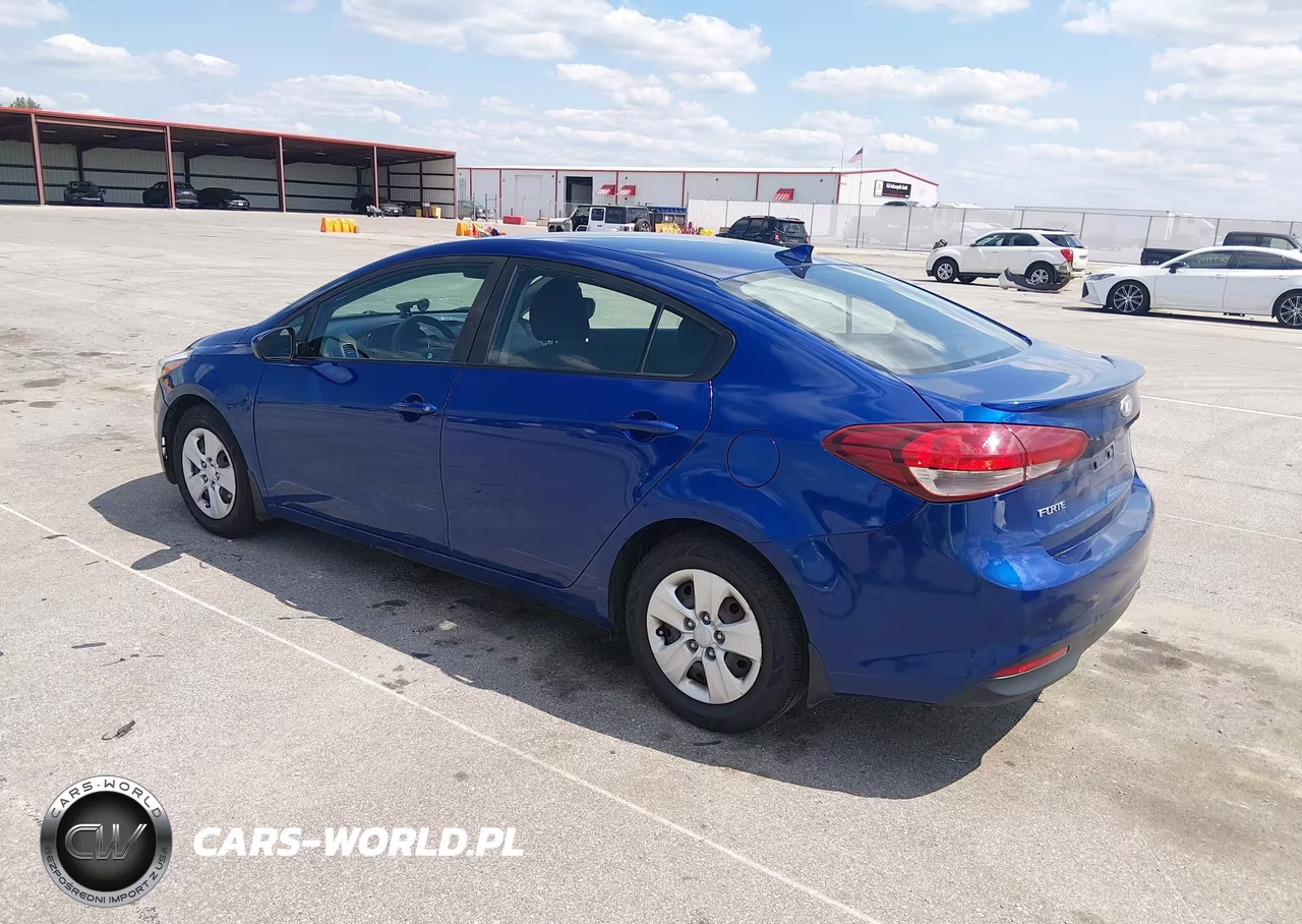 2017 Kia Forte Lx VIN:3KPFK4A70HE086131 - 3