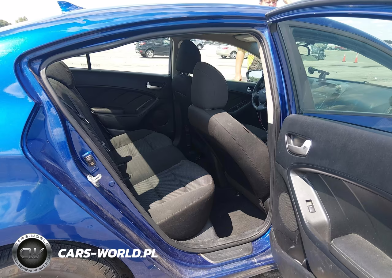 2017 Kia Forte Lx VIN:3KPFK4A70HE086131 - 8