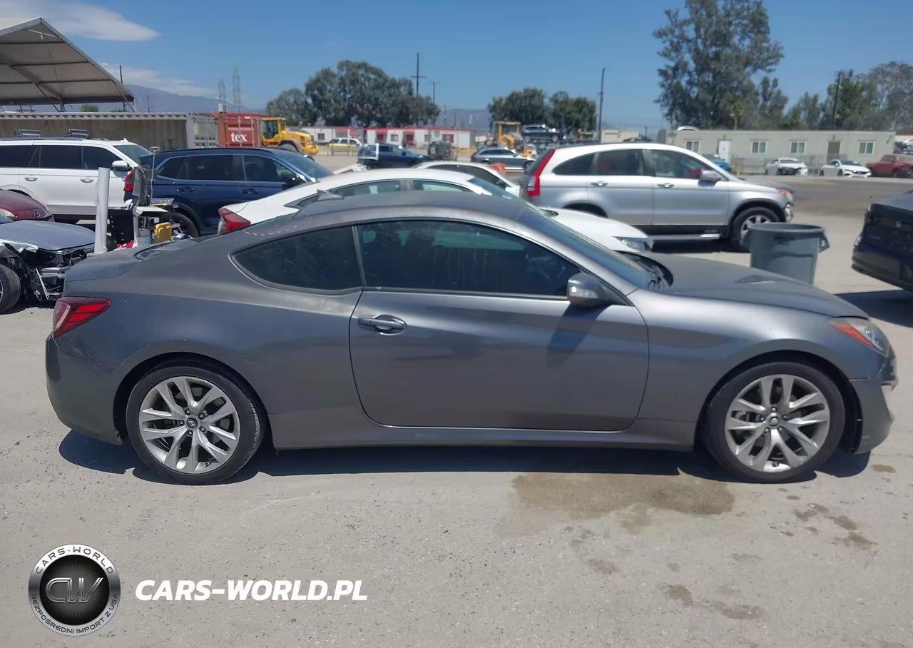 2016 Hyundai Genesis VIN:KMHHT6KJ1GU133853 - 17