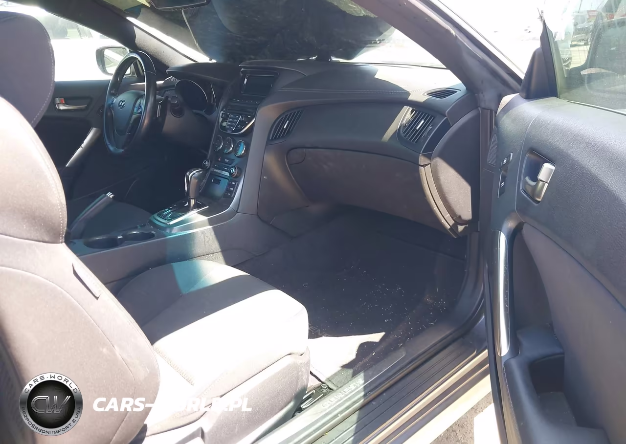 2016 Hyundai Genesis VIN:KMHHT6KJ1GU133853 - 5