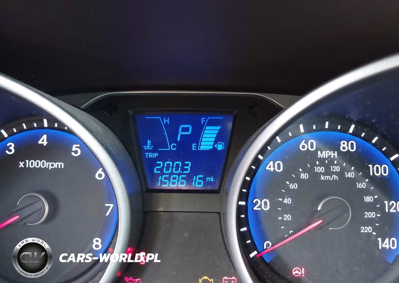 2015 Hyundai Tucson Se VIN:KM8JU3AGXFU069149 - 16