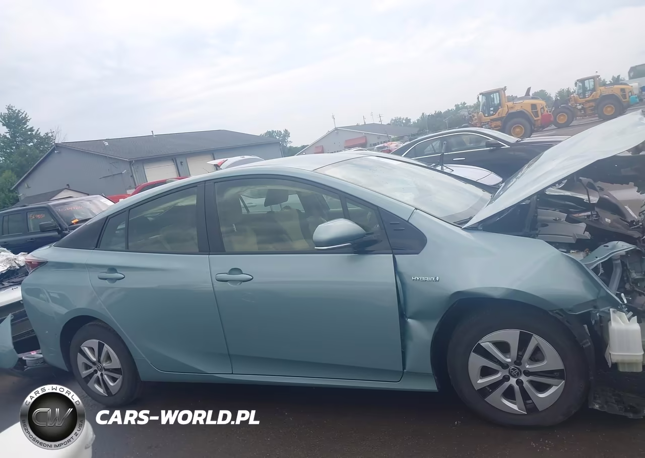 2018 Toyota Prius Two VIN:JTDKBRFU8J3069049 - 14