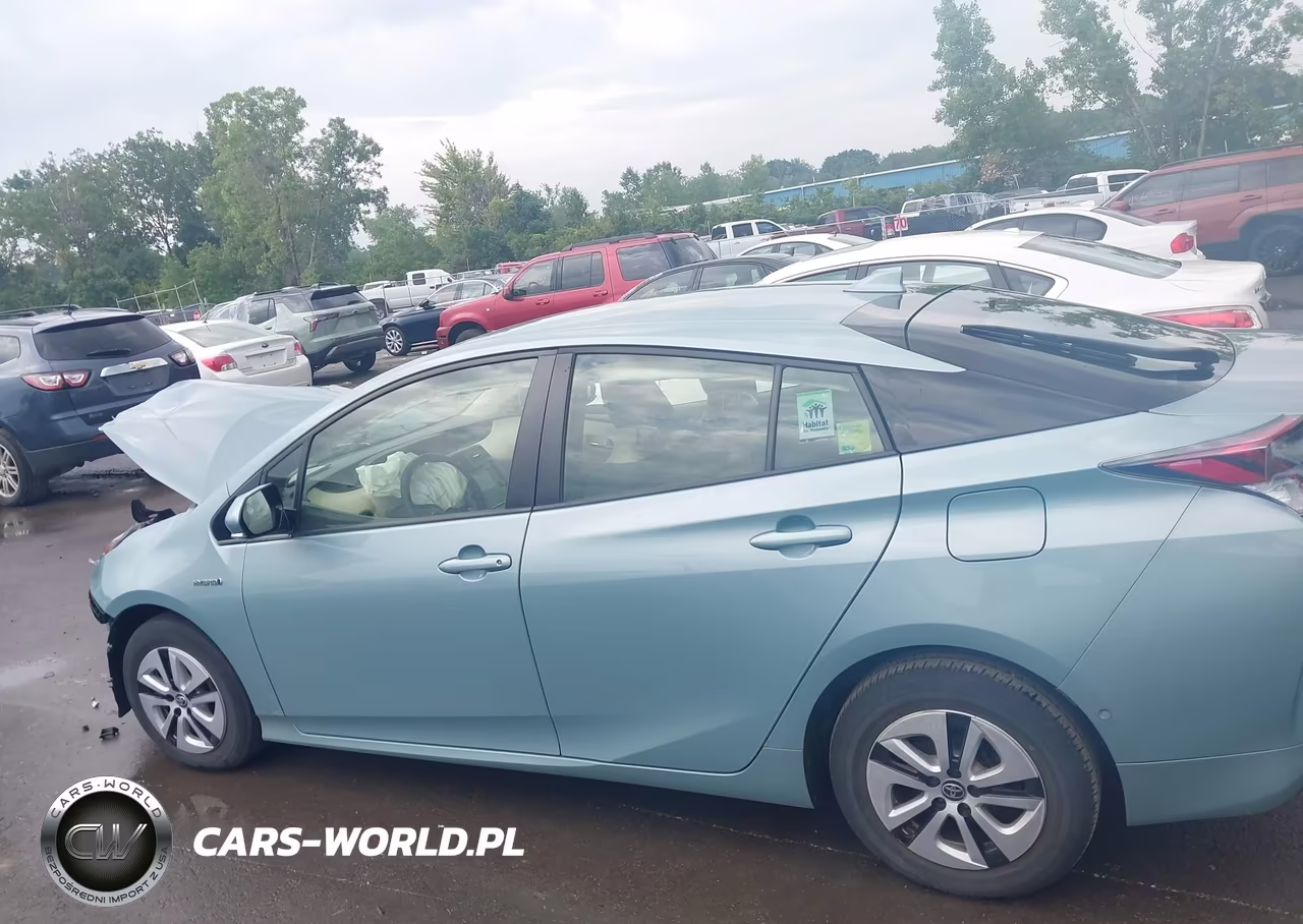 2018 Toyota Prius Two VIN:JTDKBRFU8J3069049 - 15