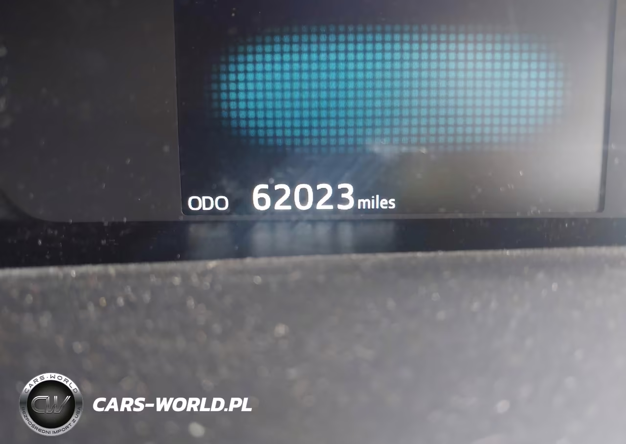 2018 Toyota Prius Two VIN:JTDKBRFU8J3069049 - 16