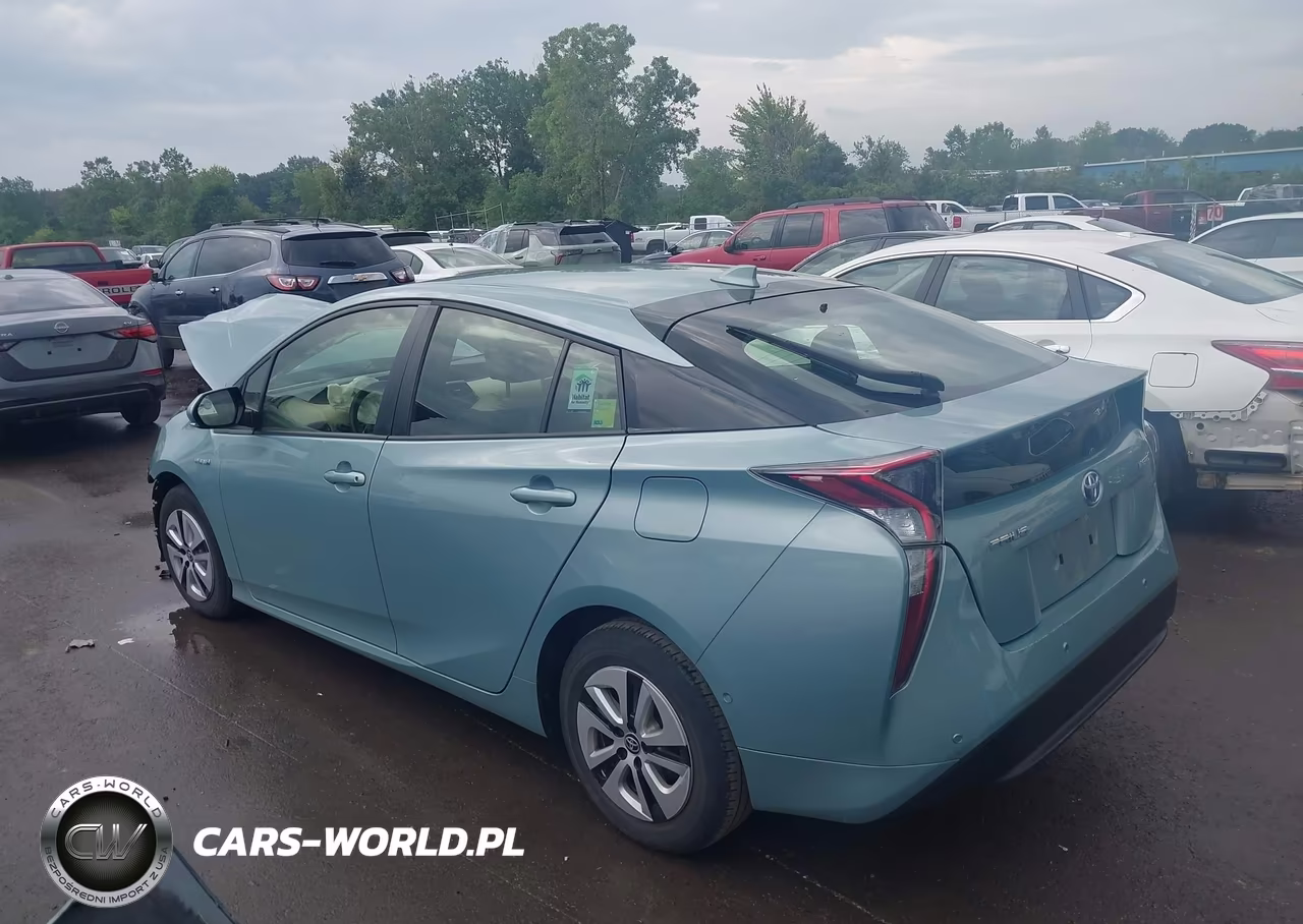 2018 Toyota Prius Two VIN:JTDKBRFU8J3069049 - 3