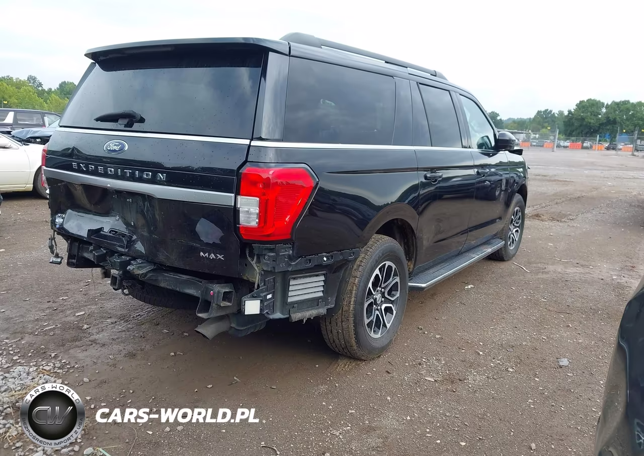 2023 Ford Expedition Xlt Max VIN:1FMJK1J83PEA03900 - 4