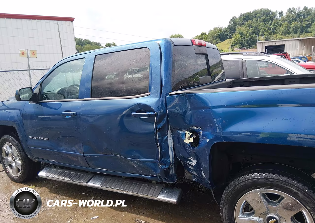 2018 Chevrolet Silverado 1500 1Lt VIN:3GCUKREC2JG378322 - 15