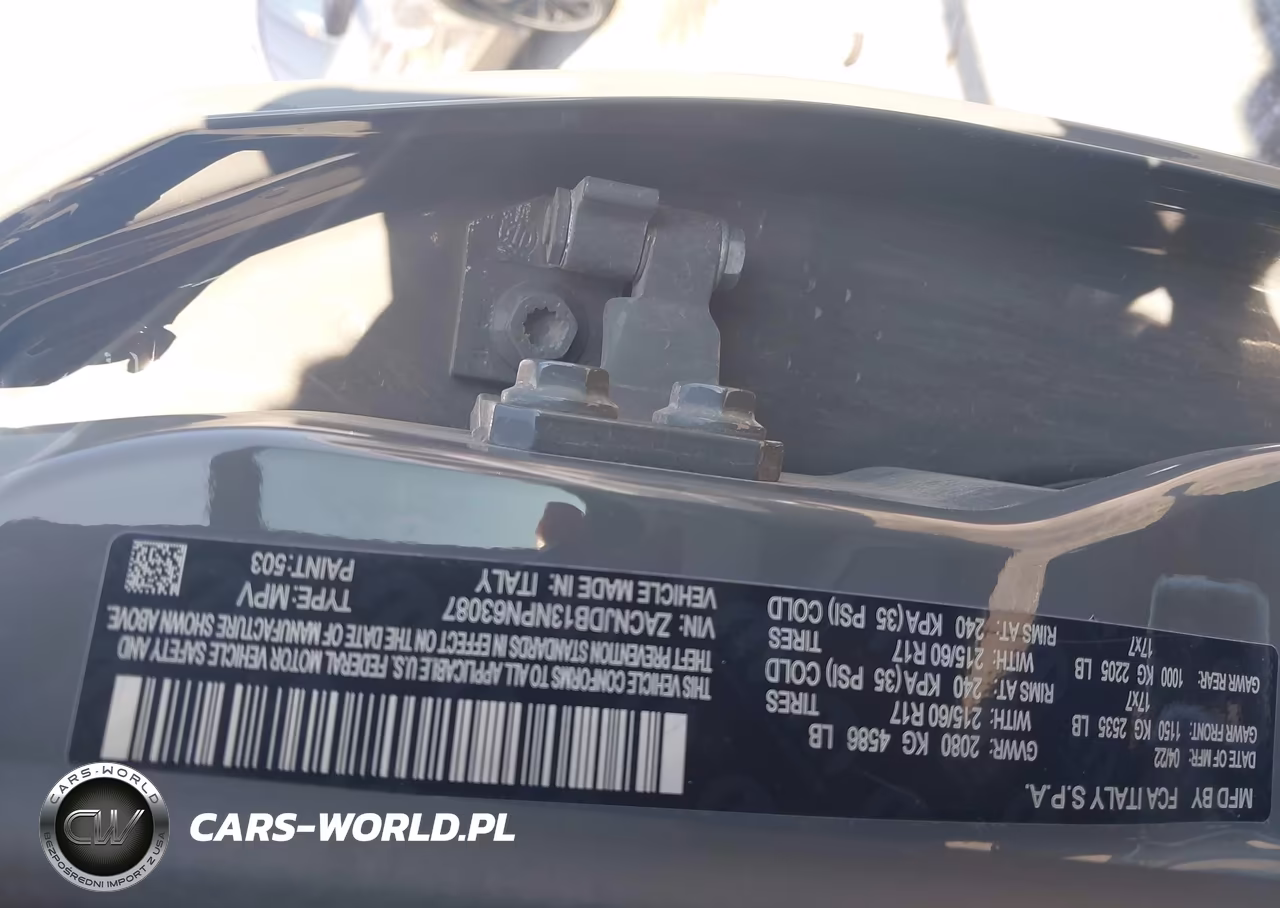 2022 Jeep Renegade Latitude 4X4 VIN:ZACNJDB13NPN63087 - 9