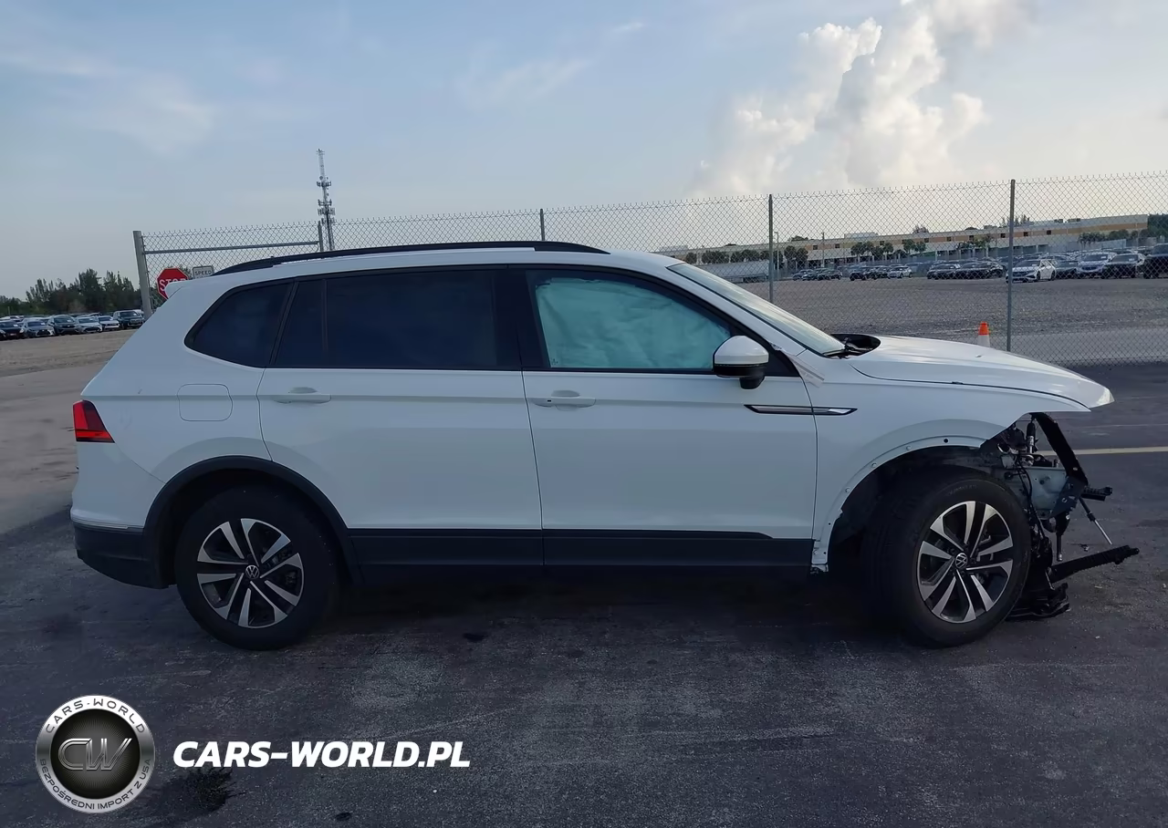 2024 Volkswagen Tiguan 2.0T S VIN:3VVRB7AX2RM083609 - 14