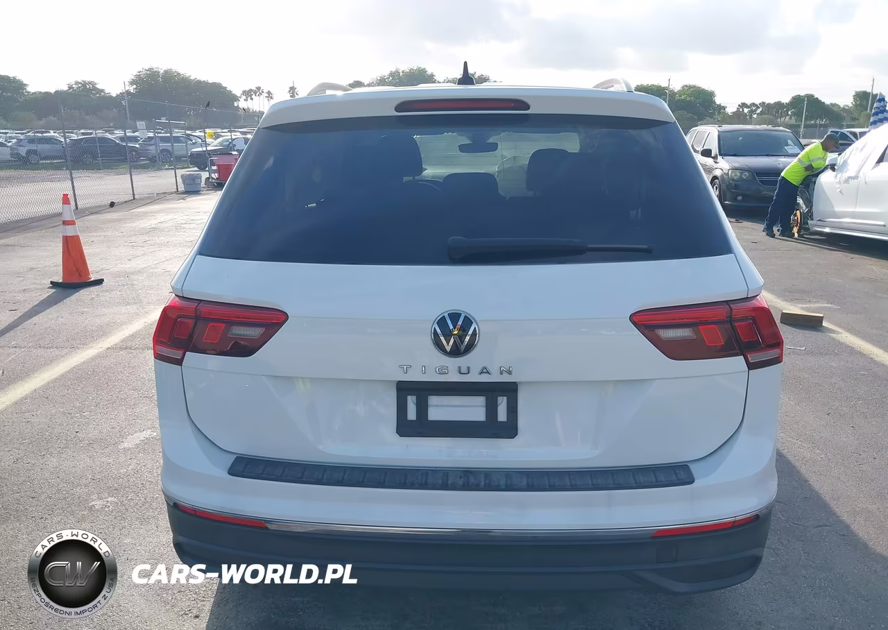 2024 Volkswagen Tiguan 2.0T S VIN:3VVRB7AX2RM083609 - 17