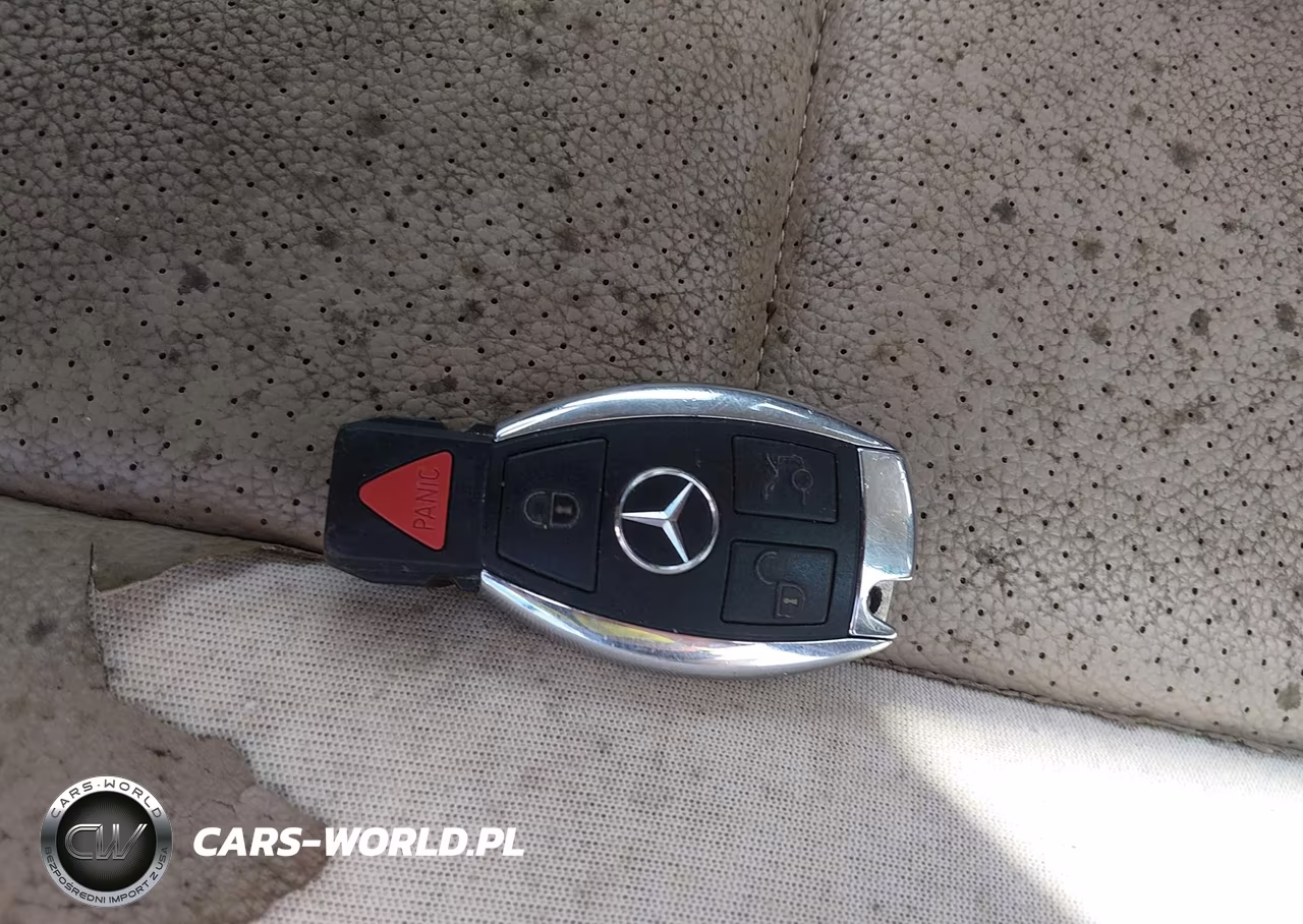 2011 Mercedes-Benz C 300 Luxury-Sport VIN:WDDGF5EB5BR159119 - 11