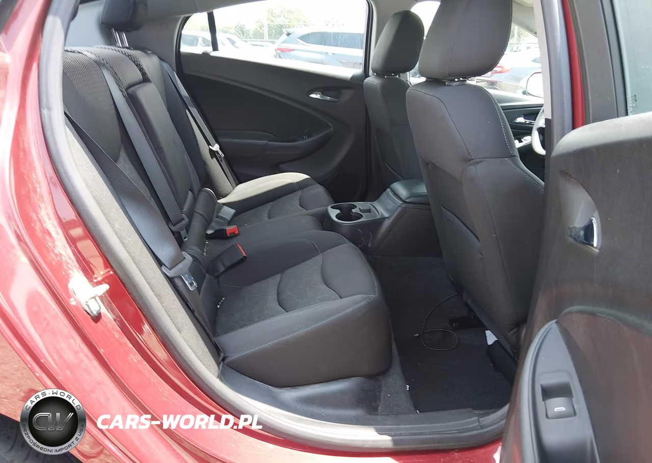 2018 Chevrolet Volt Lt VIN:1G1RA6S58JU153826 - 8