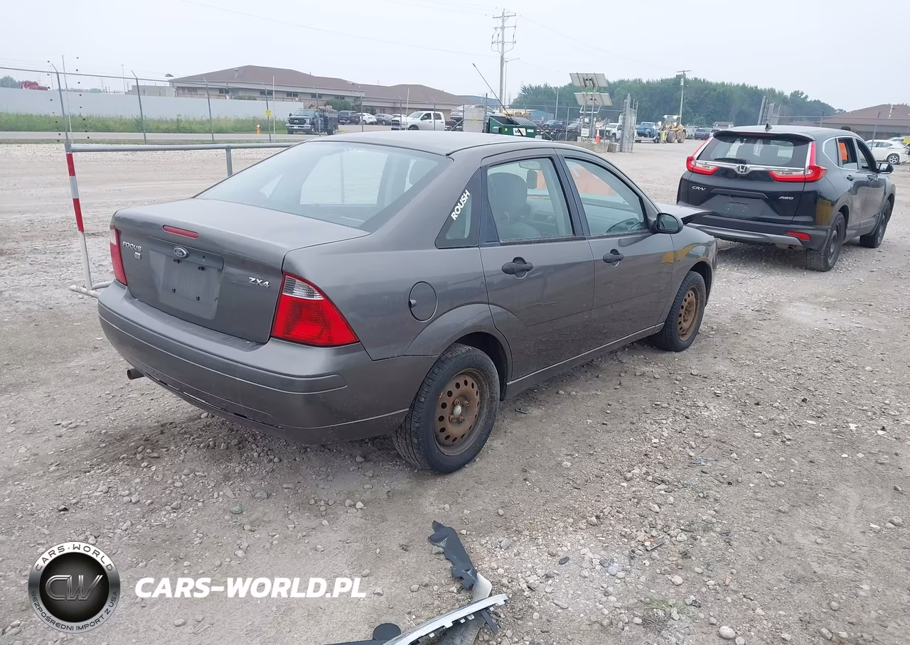 2006 Ford Focus Zx4 VIN:1FAFP34NX6W127072 - 4