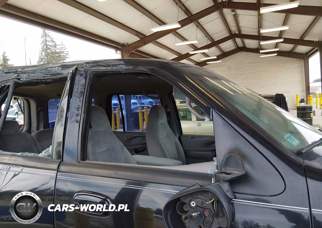 1997 Ford Expedition Eddie Bauer-Xlt VIN:1FMFU18L6VLB81884 - 14