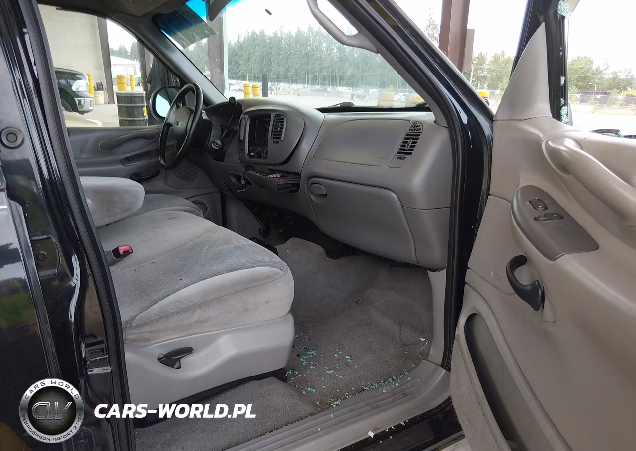 1997 Ford Expedition Eddie Bauer-Xlt VIN:1FMFU18L6VLB81884 - 5