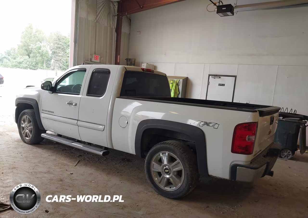 2013 Chevrolet Silverado 1500 Lt VIN:1GCRKSE75DZ402505 - 3