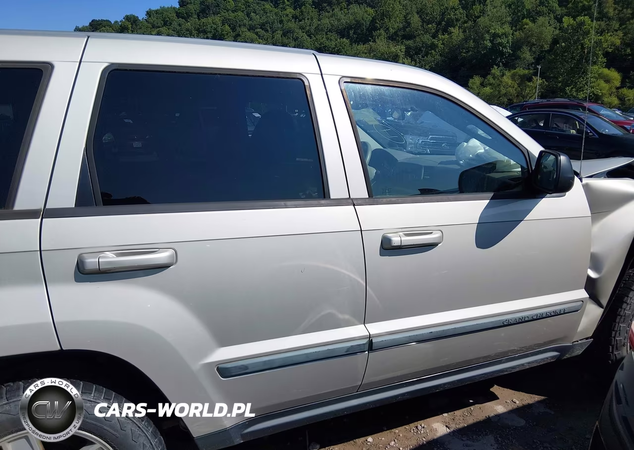 2007 Jeep Grand Cherokee Laredo VIN:1J8GR48K37C624782 - 14