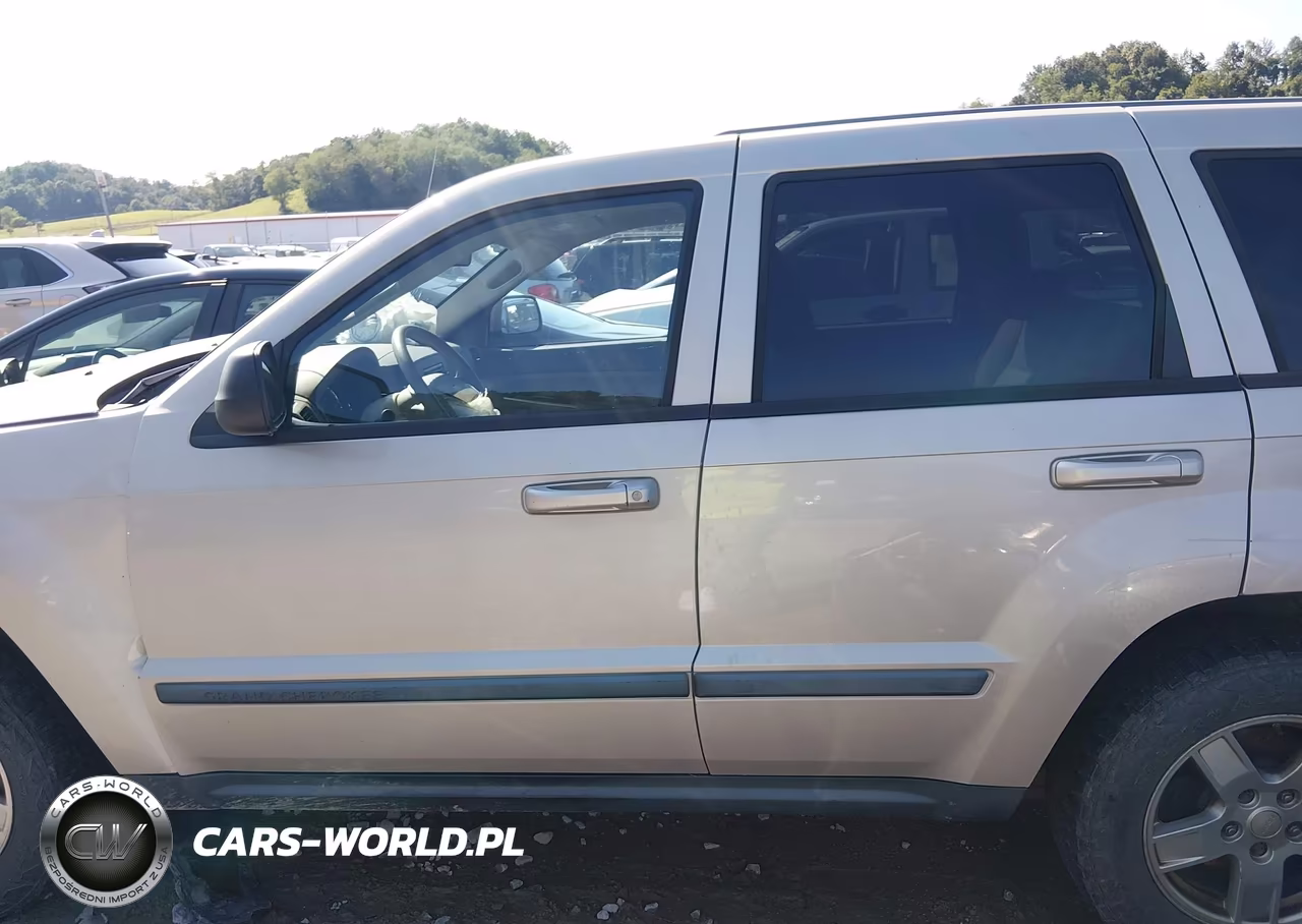 2007 Jeep Grand Cherokee Laredo VIN:1J8GR48K37C624782 - 15