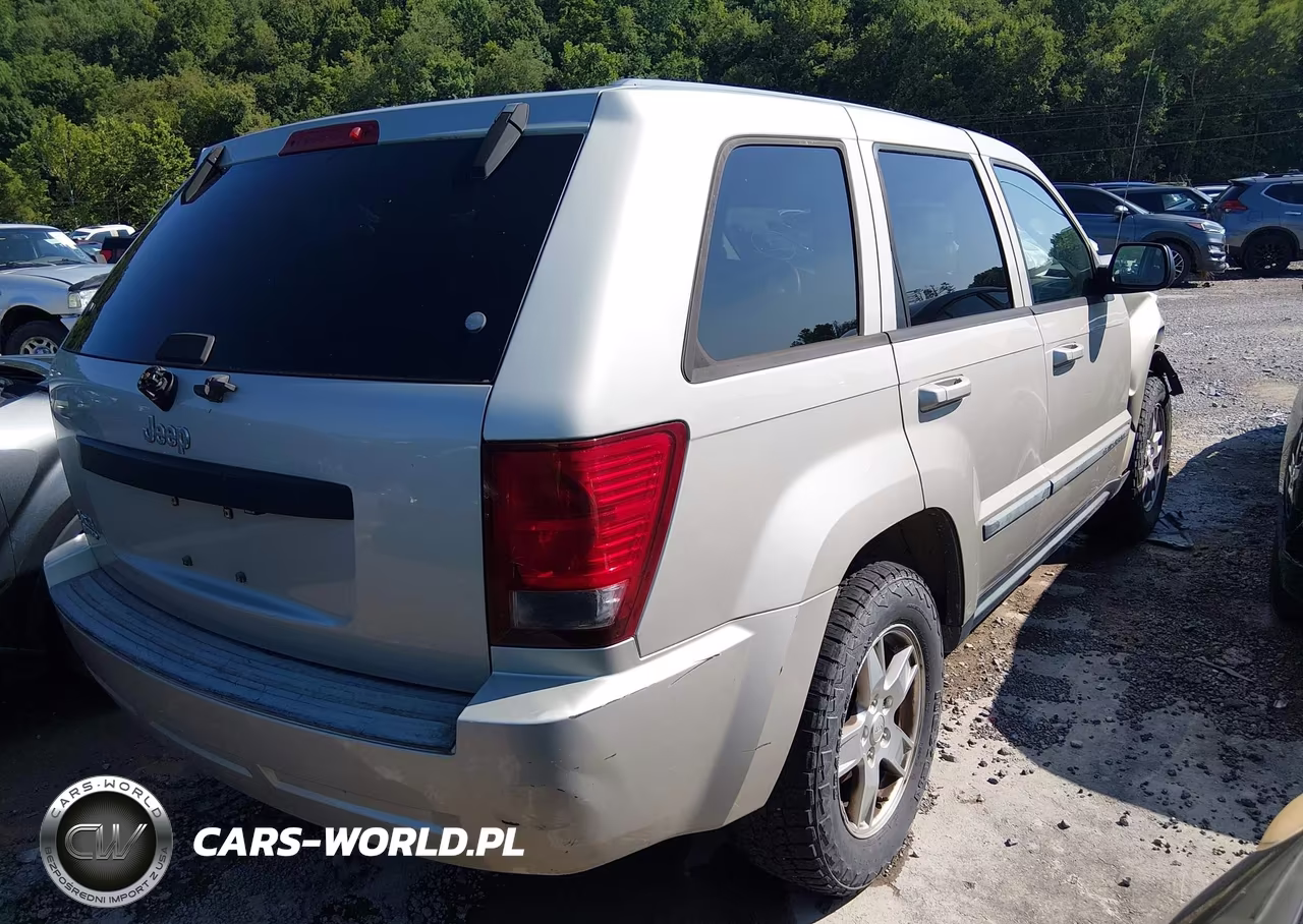 2007 Jeep Grand Cherokee Laredo VIN:1J8GR48K37C624782 - 4