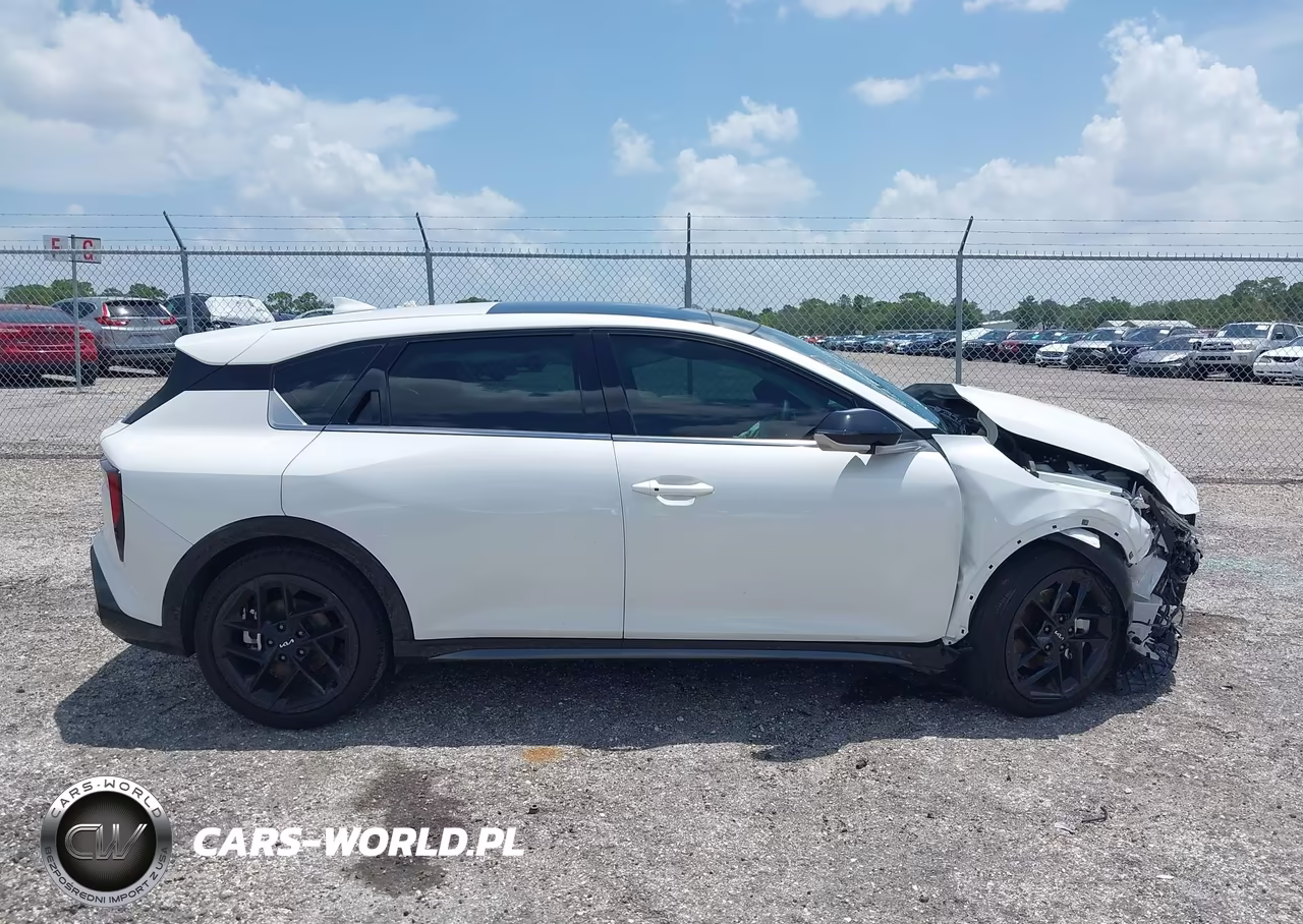 2026 Kia K4 Gt-Line Turbo VIN:3KPFU5DC6TE262858 - 13