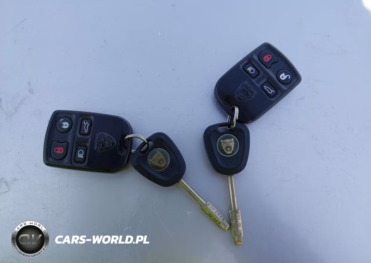 2003 Jaguar Xk8 VIN:SAJDA42C232A35357 - 11
