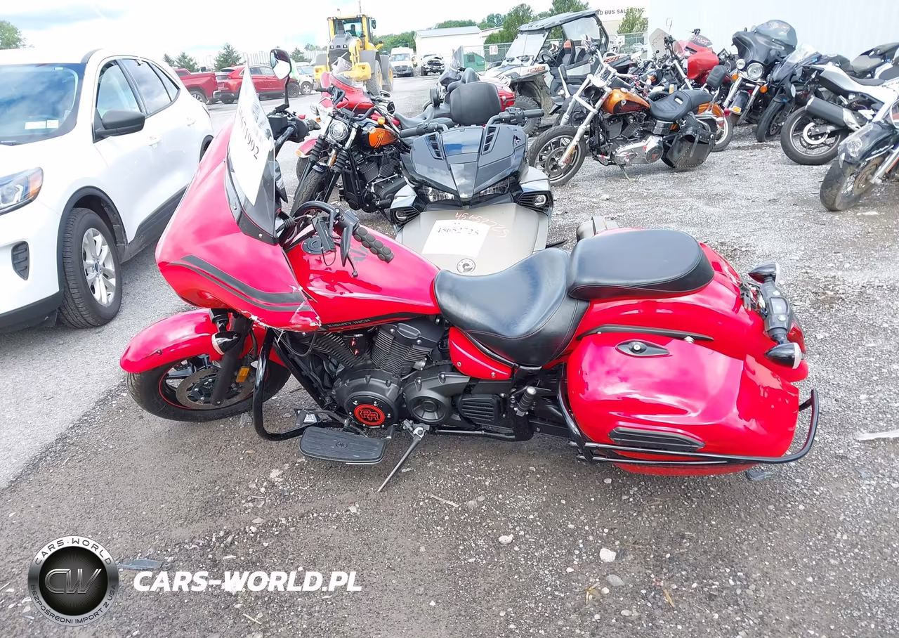 2015 Yamaha Xvs1300 Ct-Ctb VIN:JYAVP32E3FA006093 - 13