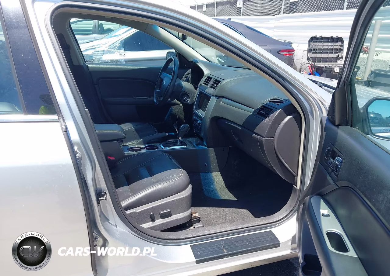 2011 Ford Fusion Hybrid VIN:3FADP0L30BR319555 - 5