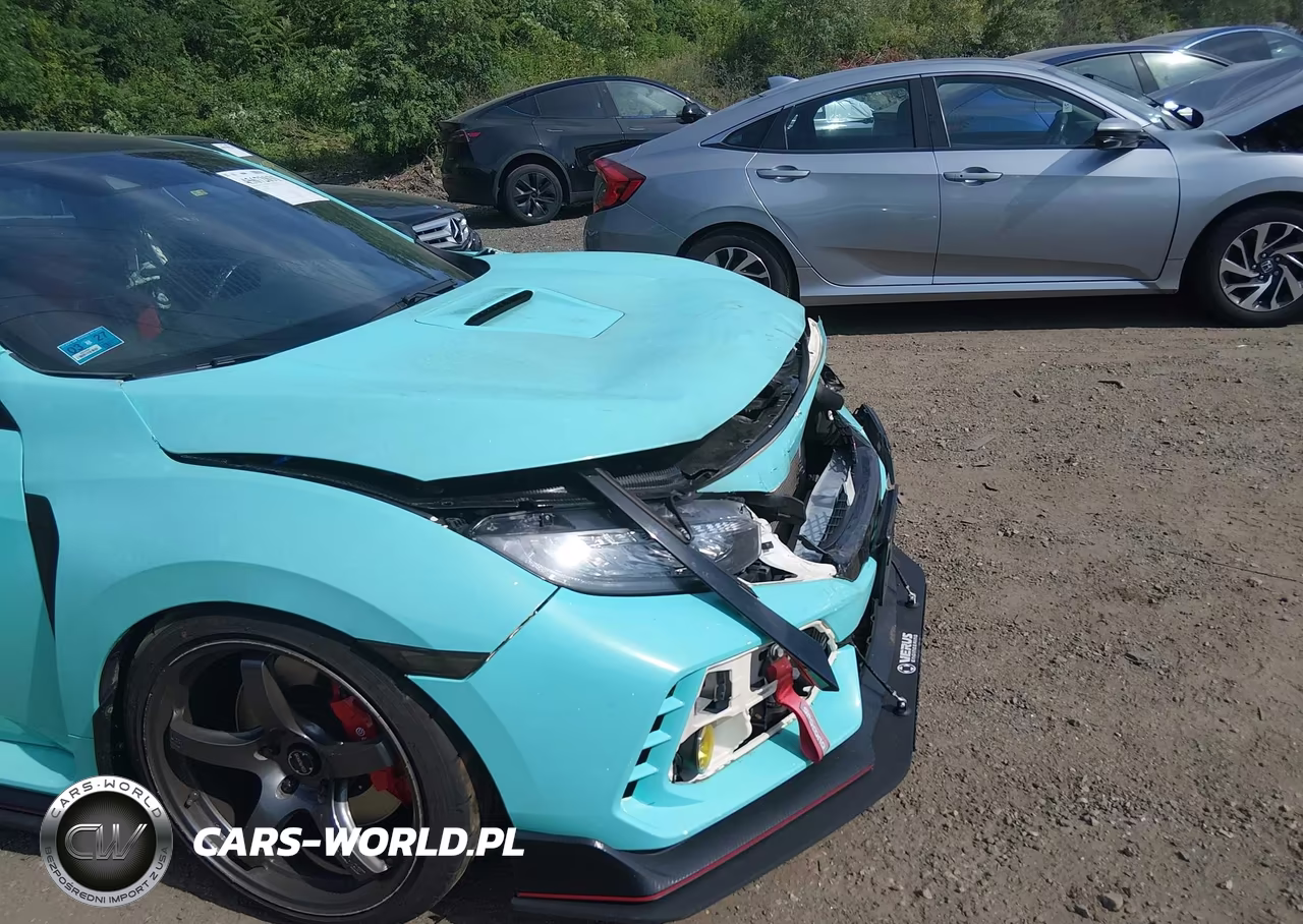 2021 Honda Civic Type R Touring VIN:SHHFK8G78MU203245 - 21