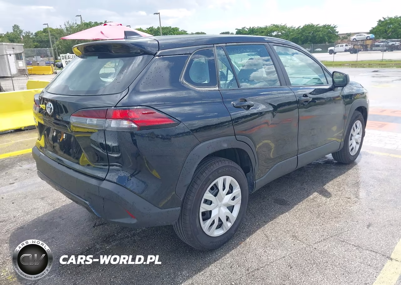 2026 Toyota Corolla Cross L VIN:7MUAAAAG9TV166270 - 4