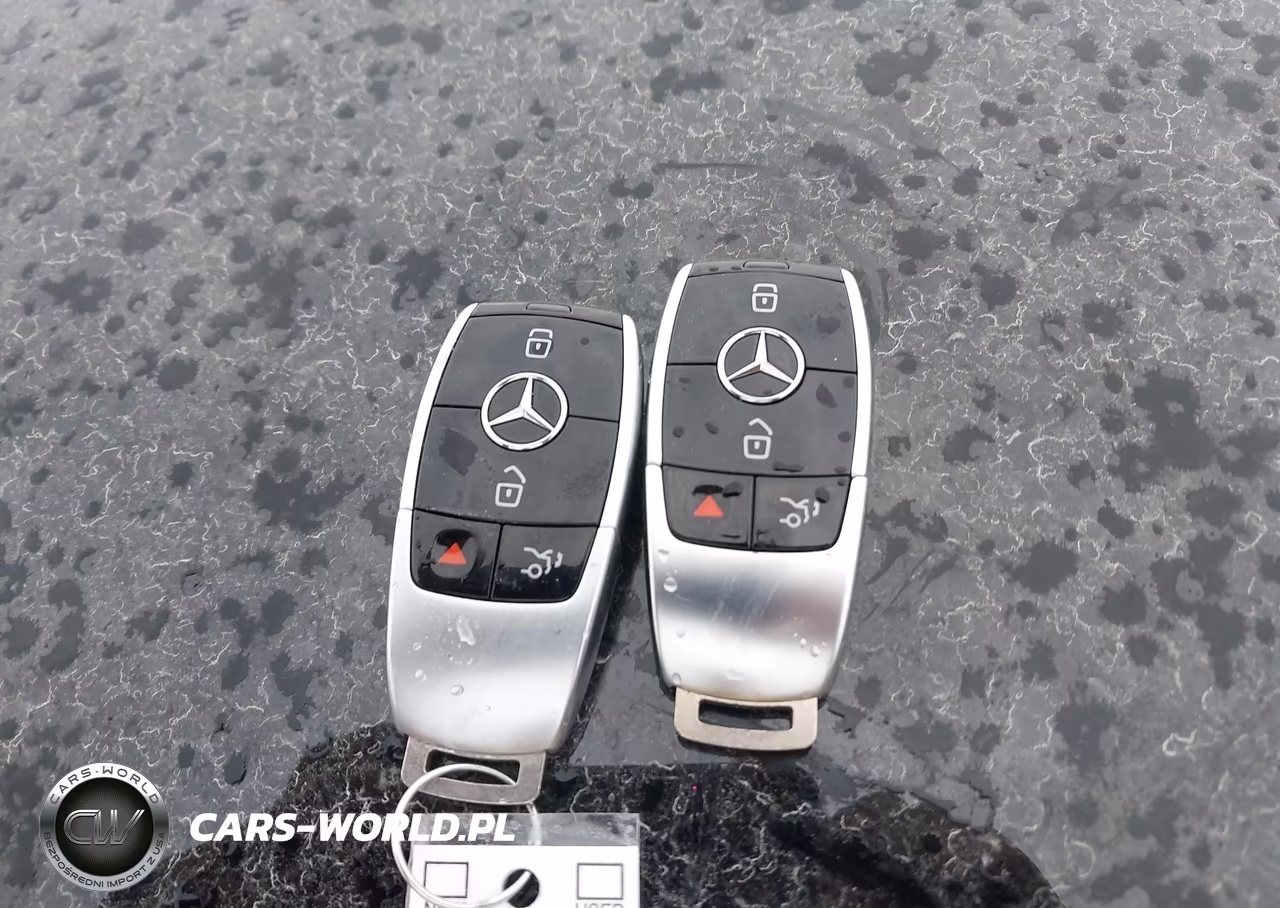 2018 Mercedes-Benz E 400 4Matic VIN:WDD1J6GB1JF012772 - 11