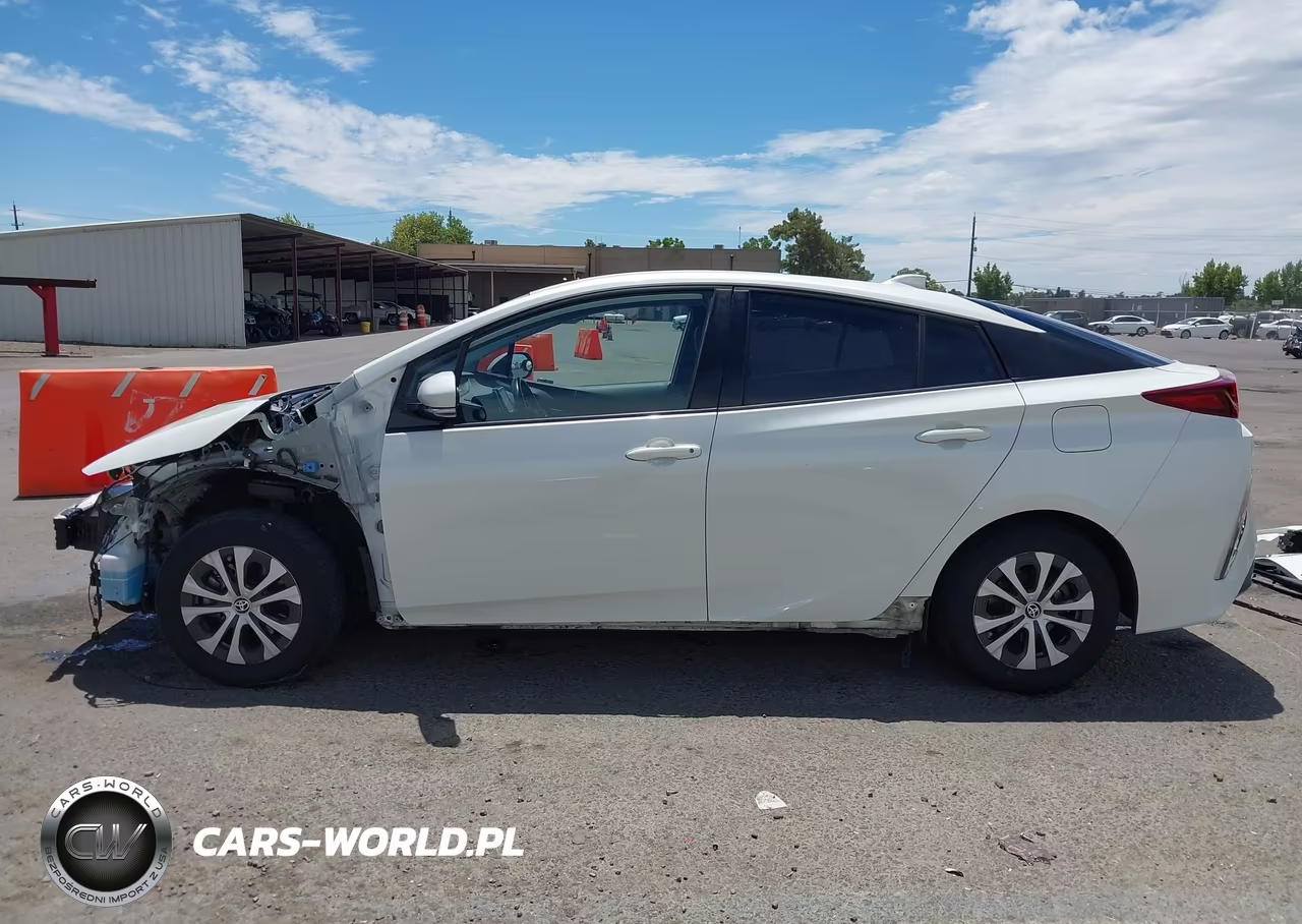 2020 Toyota Prius Prime Xle VIN:JTDKARFP0L3139420 - 15